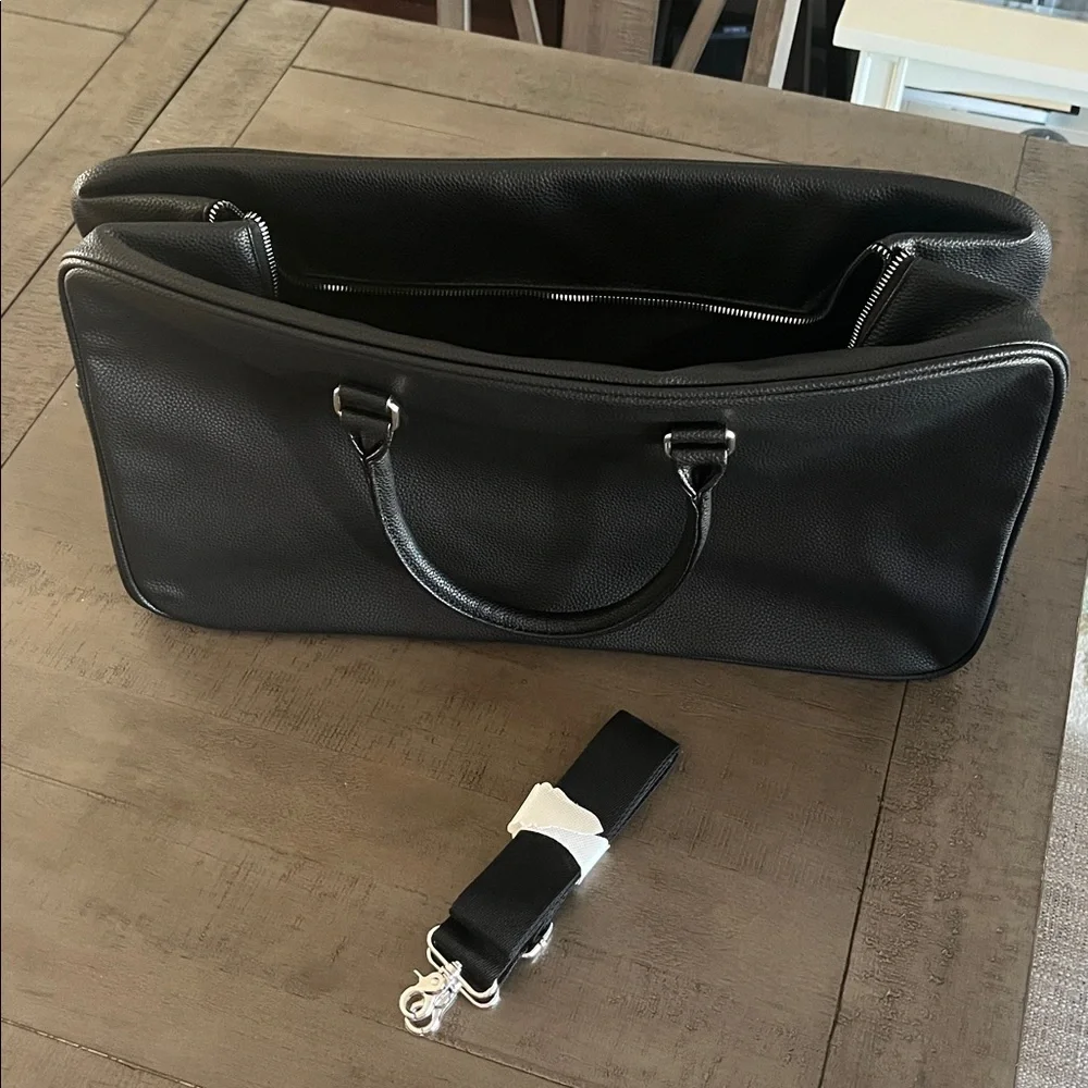 Ralph Lauren Faux Leather Large Black Duffle Bag With Bag Tag-NWT